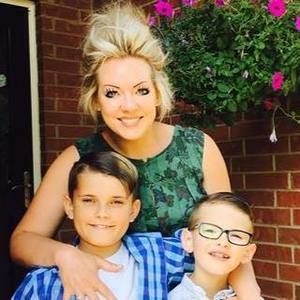 Meet your Posher, Brooke